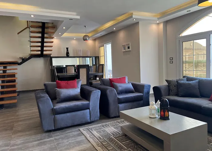 Sunny Elegant 3Br Apartment Near Auc New Cairo
