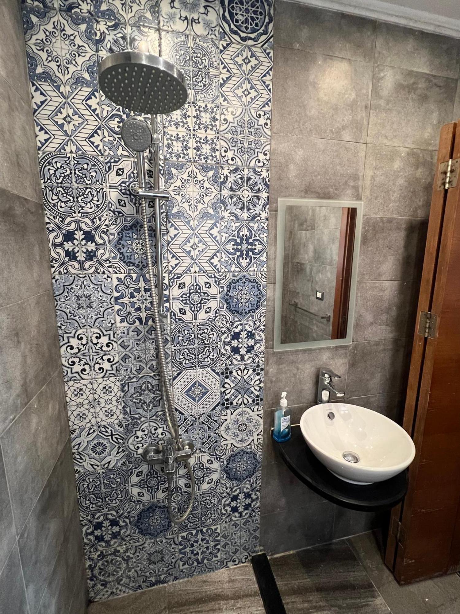 Sunny Elegant 3br Near Auc New Apartment Cairo