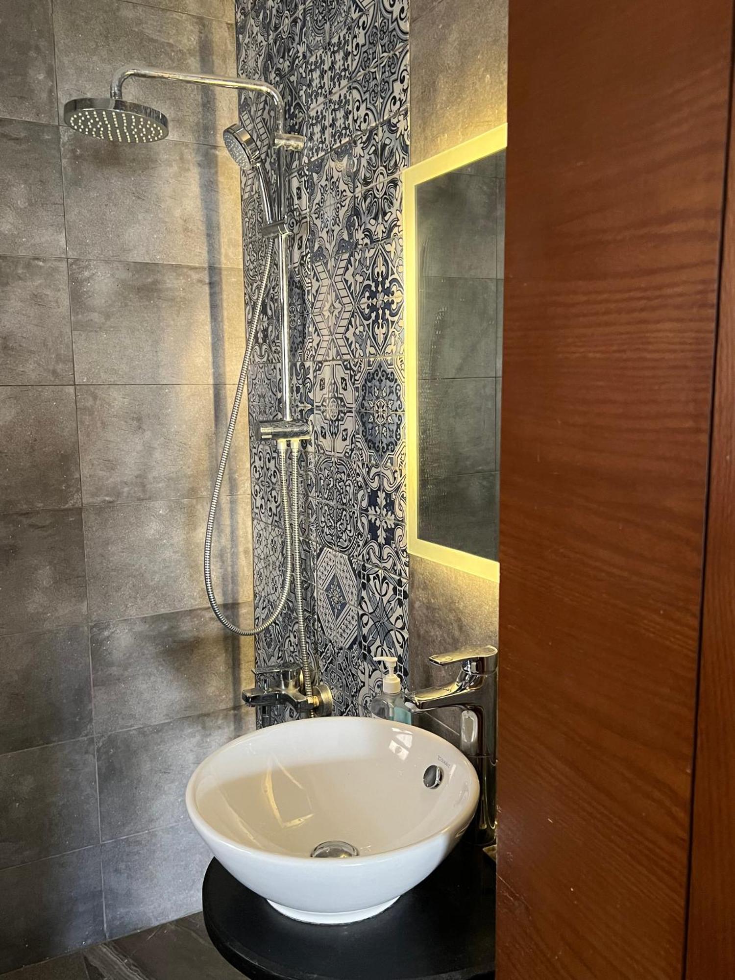 Apartment Sunny Elegant 3br Near Auc New Cairo