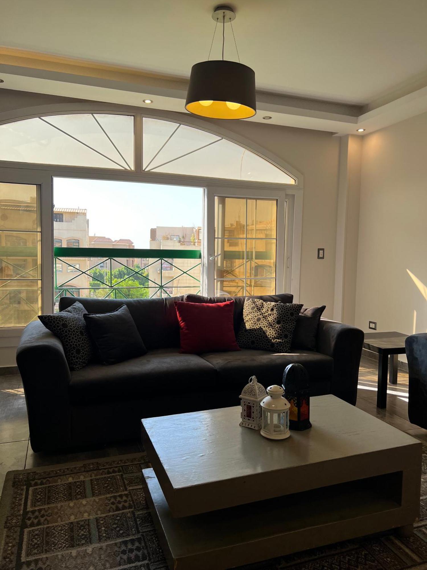 Sunny Elegant 3br Near Auc New * Cairo
